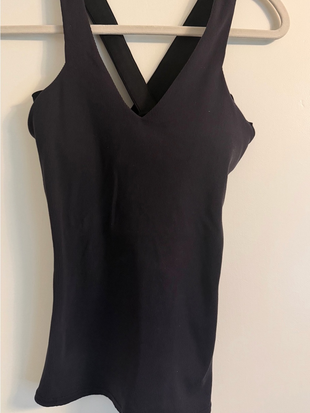 ALO Yoga Black Ribbed V-Neck Crossback Tank